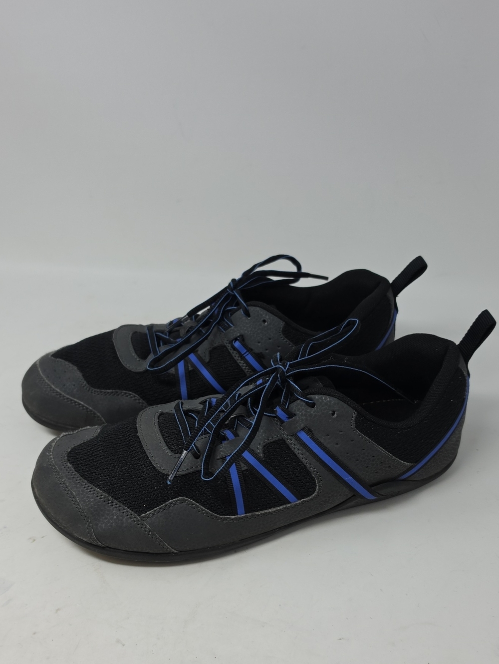 Xero Prio Men Black and Gray Athletic Shoe with Blue Accents Barefoot Size 10.5